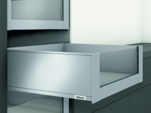 Внутренний ящик LEGRABOX C со вставкой с открыванием от нажатия TIP-ON + BLUMOTION (450 мм)  | Интернет-магазин мебельной фурнитуры КОМПЛЕКТТОРГ